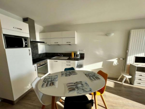 Studio rénové à Quiberon, parking et vue mer - FR-1-478-137